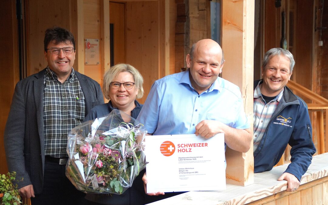 Vom Wald ins Wohnzimmer: Wohnen in Schweizer Holz